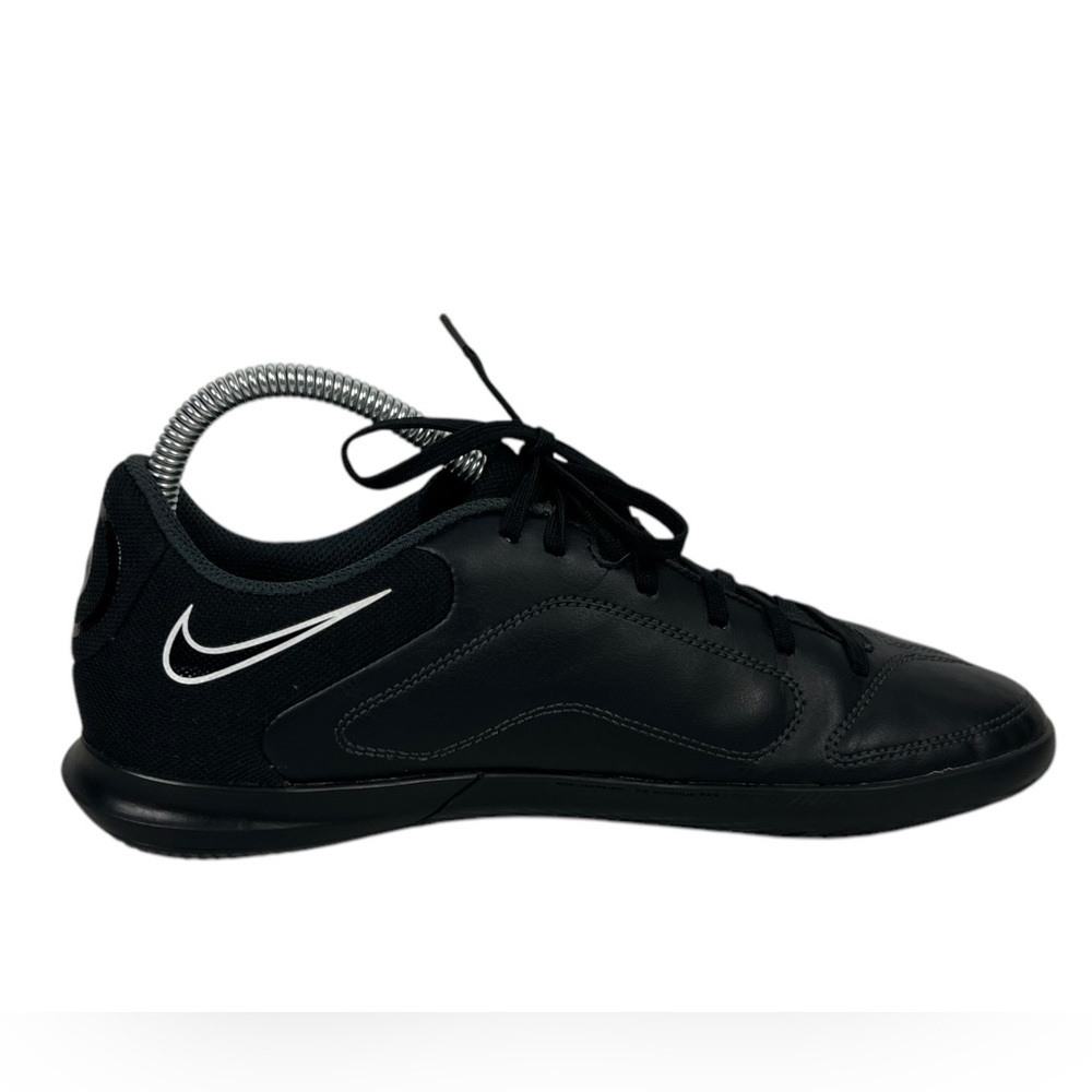 Nike Legend 9 Club IC Mens Size US 7 Indoor Soccer Black Futbol DA1189 001 - Picture 3 of 10